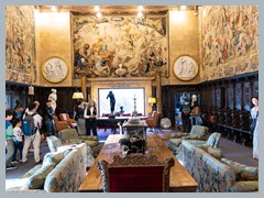 USA_Hurst_Castle_R3319