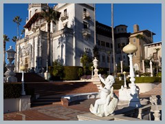 USA_Hurst_Castle_R3337